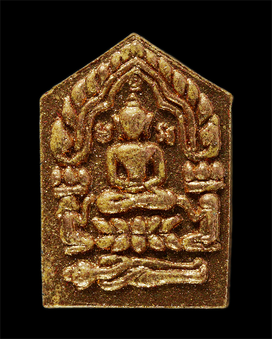 25Oct25 (141)p.jpg - พระขุนแผนรุ่น1 รวยทรัพย์รวยบารมี หลวงพ่อรวย อคฺคสาโร วัดมาบตาพุด อ.เมือง จ.ระยอง ปี2564 เนื้อผงพุทธคุณ ผงว่าน เนื้อเหลือง ตอกโค๊ต ฝังตะกรุดสาริกา พระส [..] | https://kamulet.in.th